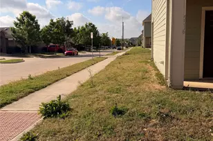 5516 Del Rey Dr, Denton, TX 76208 - Photo 2