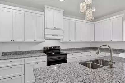 2902 Walnut Street, Greenville, TX 75401 - Photo 6