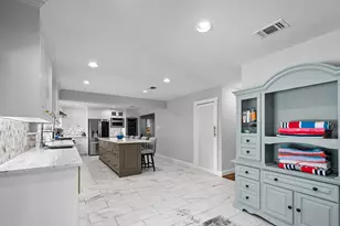 3621 Welwyn Way Dr, Bedford, TX 76021 - Photo 6