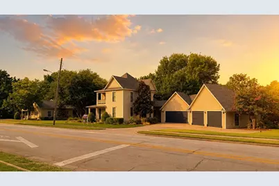 1025 W Main Street, Waxahachie, TX 75165 - Photo 8