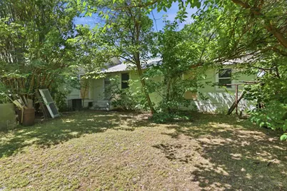 817 W Long Street, Stephenville, TX 76401 - Photo 30