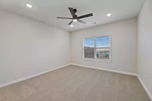 4025 Lecroy Ct, Midlothian, TX 76065 - Photo 12