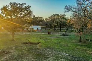 109 Tango Rd, Weatherford, TX 76087 - Photo 8