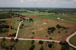 2901 Wind Mill Ct, Tolar, TX 76476 - Photo 2