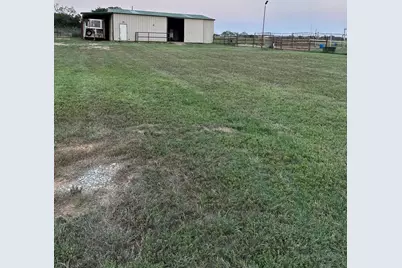 2901 Wind Mill Court, Tolar, TX 76476 - Photo 24