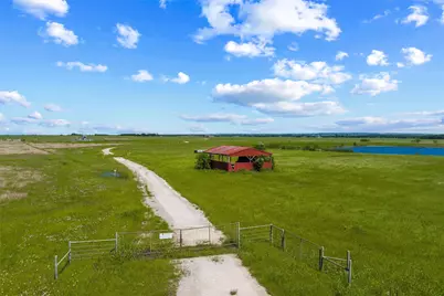 9817 County Road 408, Grandview, TX 76050 - Photo 4
