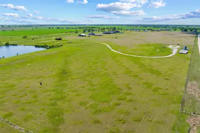 9817 County Road 408, Grandview, TX 76050 - Photo 10