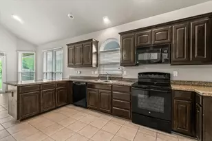 1325 Amazon, Fort Worth, TX 76247 - Photo 12
