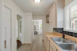 912 Clairemont Ave, Fort Worth, TX 76103 - Photo 12