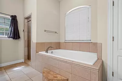 8000 Walnut Drive, Alvarado, TX 76009 - Photo 16