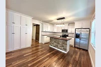 101 N Berry Street, Sanger, TX 76266 - Photo 12