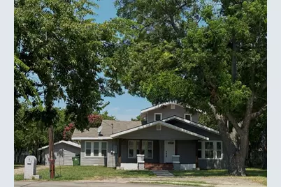 101 N Berry Street, Sanger, TX 76266 - Photo 1