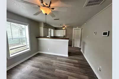 4611 Bradshaw Street, Dallas, TX 75215 - Photo 1