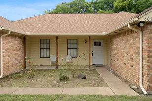 607 Lark Ln, Oak Leaf, TX 75154 - Photo 6