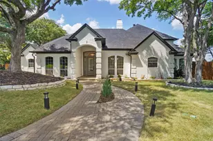1002 Woodvale Ct, Colleyville, TX 76034 - Photo 1