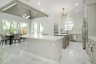 1002 Woodvale Ct, Colleyville, TX 76034 - Photo 4