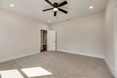 4024 Colonial Avenue, Dallas, TX 75215 - Photo 10