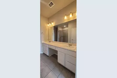 933 Ravenwood Lane, Van Alstyne, TX 75495 - Photo 8