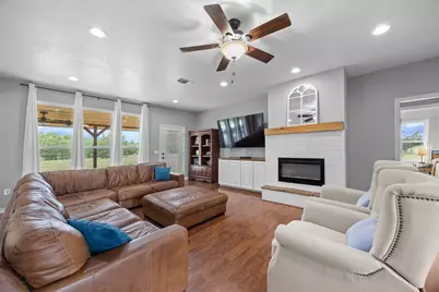 925 Wild Road, Van Alstyne, TX 75495 - Photo 8