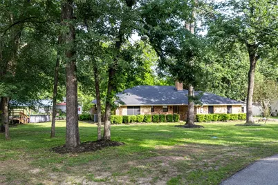 118 Robin Hood Way, Gun Barrel City, TX 75156 - Photo 2