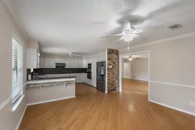118 Robin Hood Way, Gun Barrel City, TX 75156 - Photo 8