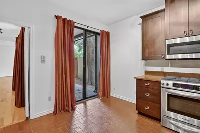 5713 Pershing Avenue, Fort Worth, TX 76107 - Photo 10