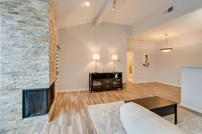2100 Randy Snow Road #412, Arlington, TX 76011 - Photo 6