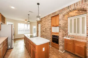8336 Mountainview Dr, Dallas, TX 75249 - Photo 8