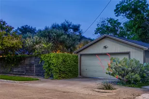 1142 Brunner Ave, Dallas, TX 75224 - Photo 40