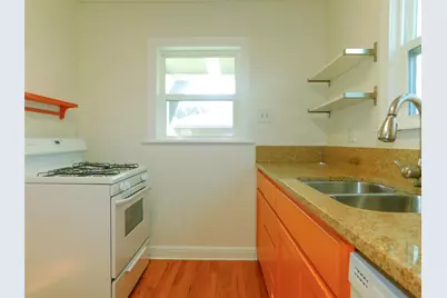 901 Gregg Street, Denton, TX 76201 - Photo 12