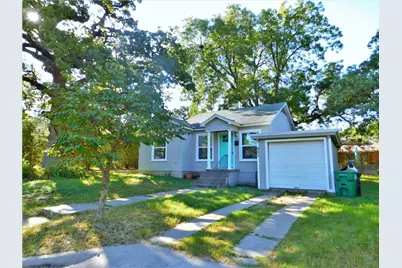 901 Gregg Street, Denton, TX 76201 - Photo 1