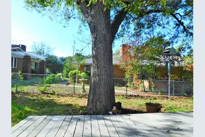 901 Gregg Street, Denton, TX 76201 - Photo 18