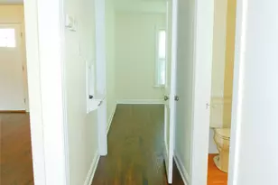 901 Gregg St, Denton, TX 76201 - Photo 10