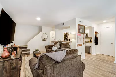 4777 Cedar Springs Road #7P, Dallas, TX 75219 - Photo 8