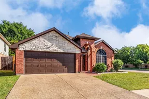 2802 Garden Oaks Pl, Grand Prairie, TX 75052 - Photo 34