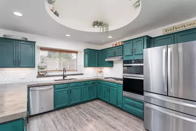 2802 Garden Oaks Place, Grand Prairie, TX 75052 - Photo 14