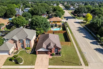 2802 Garden Oaks Place, Grand Prairie, TX 75052 - Photo 30