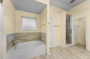 1521 Curtis Ln, Cedar Hill, TX 75104 - Photo 14