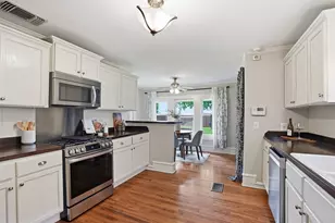 2212 Hurley Ave, Fort Worth, TX 76110 - Photo 6