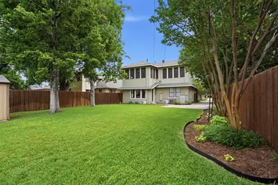 2212 Hurley Avenue, Fort Worth, TX 76110 - Photo 32