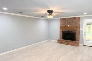 1111 Joel St, Groesbeck, TX 76642 - Photo 4