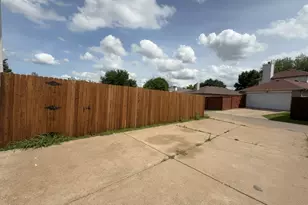 7938 Christian Ct, Dallas, TX 75237 - Photo 12