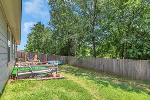 529 Beechgrove Terrace, Fort Worth, TX 76140 - Photo 18