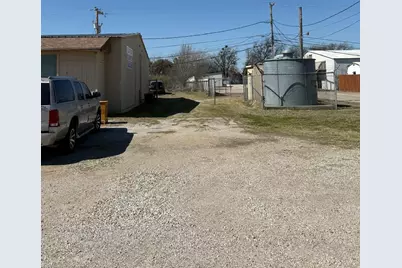 10132 Crowley Road N, Crowley, TX 76036 - Photo 14