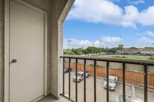 4800 W Lovers Ln, Dallas, TX 75209 - Photo 12