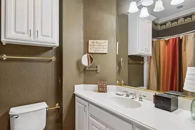 4147 Towne Green Circle, Addison, TX 75001 - Photo 24