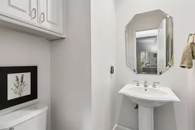 4147 Towne Green Circle, Addison, TX 75001 - Photo 14
