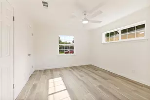 5610 Enchanted Ln, Dallas, TX 75227 - Photo 16