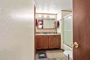 604 Kasling St, Hughes Springs, TX 75656 - Photo 24