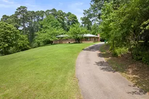 604 Kasling St, Hughes Springs, TX 75656 - Photo 4